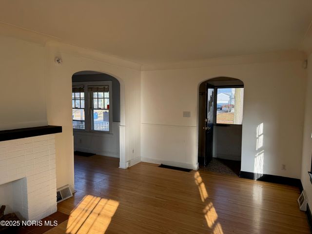 319 W Capistrano Avenue, Toledo, OH 43612