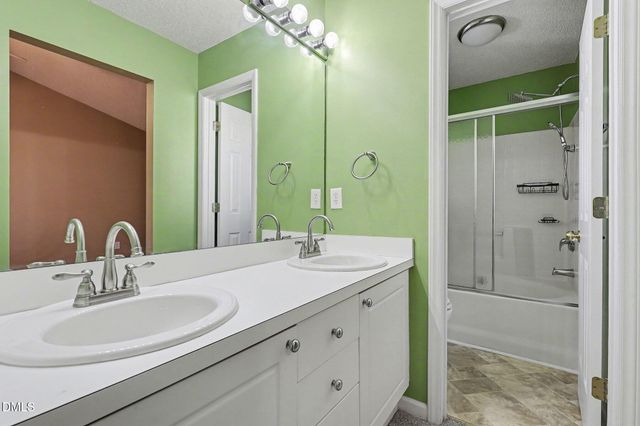 233 Woodson Drive, Clayton, NC 27527