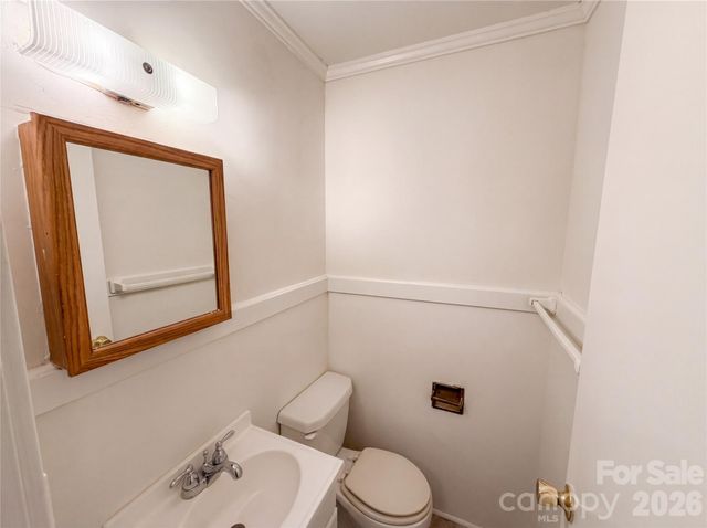 1508 W Colonial Drive, Salisbury, NC 28144