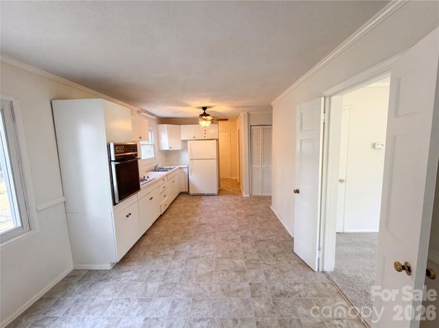 1508 W Colonial Drive, Salisbury, NC 28144