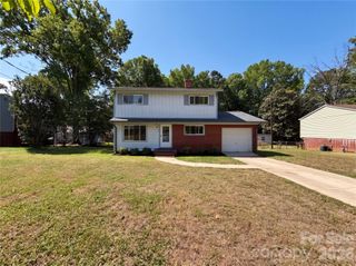 1508 W Colonial Drive, Salisbury, NC 28144