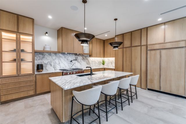 3725 Bolivar Drive, Dallas, TX 75220