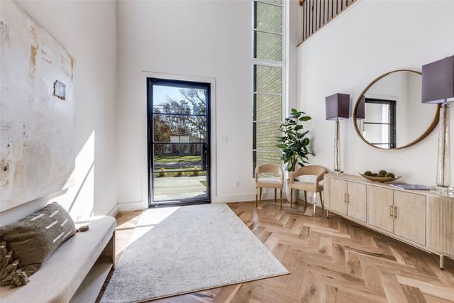 3725 Bolivar Drive, Dallas, TX 75220