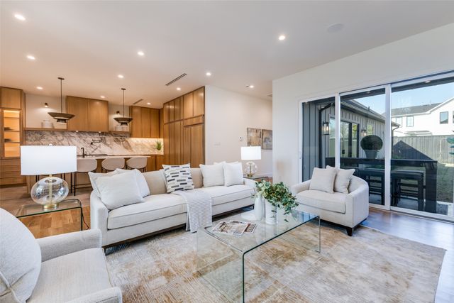 3725 Bolivar Drive, Dallas, TX 75220