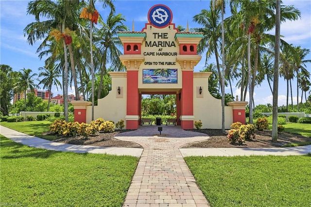 1729 El Dorado PKWY W, Cape Coral, FL 33914