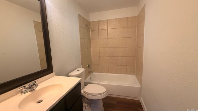 6919 Hallie, San Antonio, TX 78227