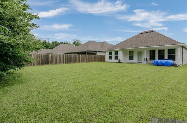 39110 Forestwood Ave, Gonzales, LA 70737