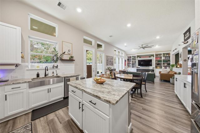 9038 Cimarron River Lane, Magnolia, TX 77354