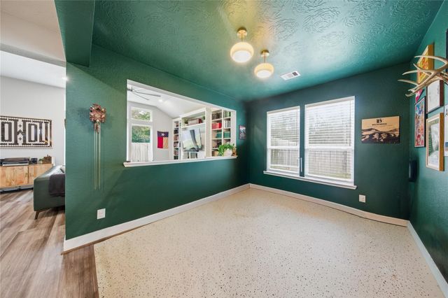 9038 Cimarron River Lane, Magnolia, TX 77354