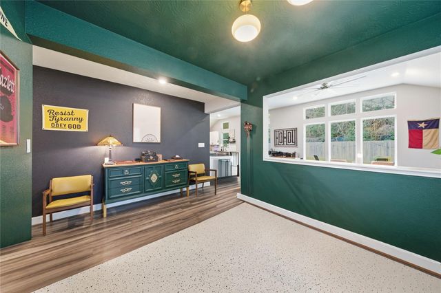 9038 Cimarron River Lane, Magnolia, TX 77354