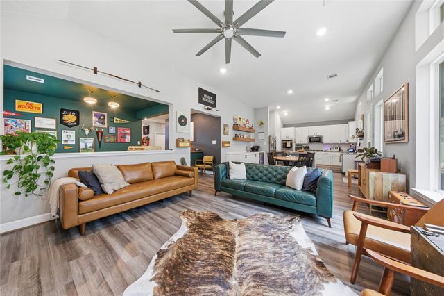 9038 Cimarron River Lane, Magnolia, TX 77354