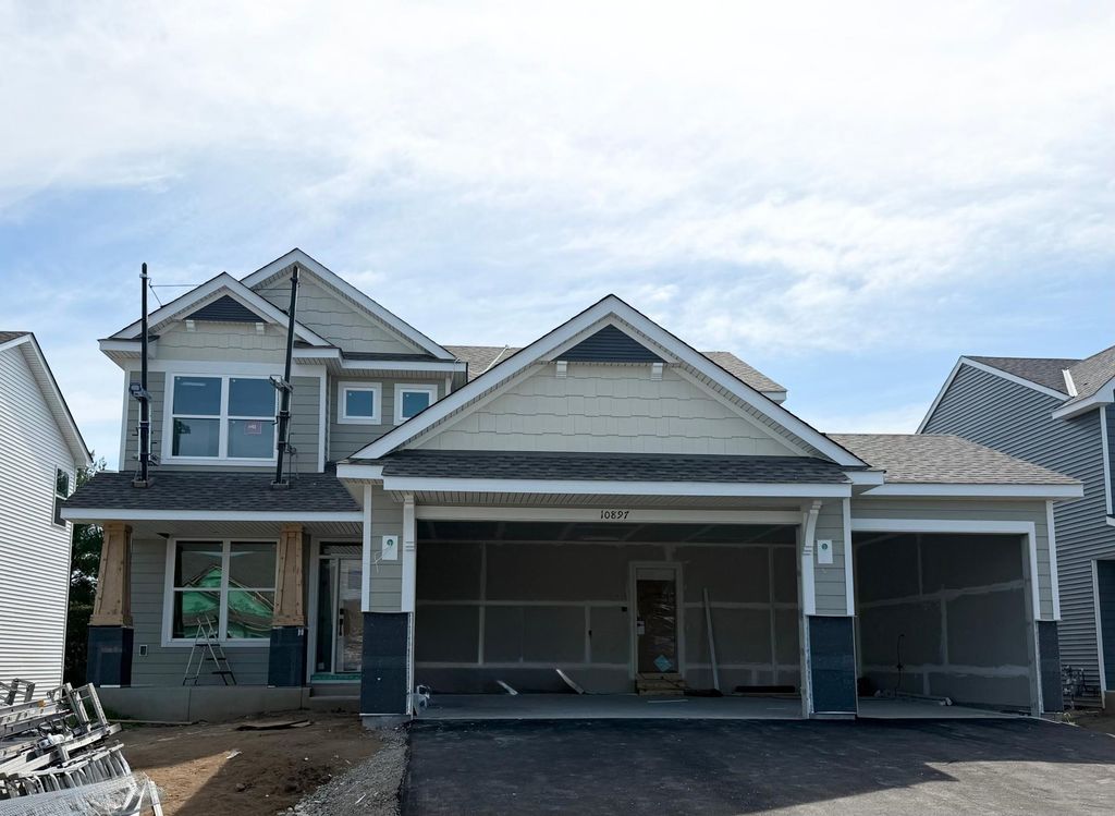 10897 Henslowe Avenue S, Cottage Grove, MN 55016