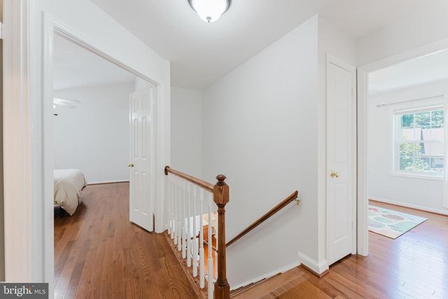 9203 BYRON TER, Burke, VA 22015