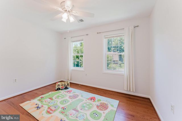 9203 BYRON TER, Burke, VA 22015