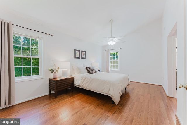 9203 BYRON TER, Burke, VA 22015