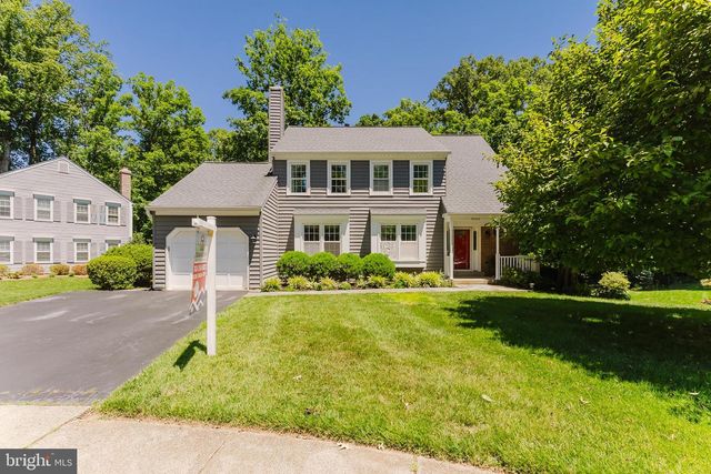 9203 BYRON TER, Burke, VA 22015