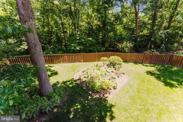 9203 BYRON TER, Burke, VA 22015