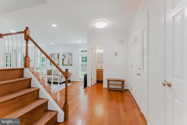 9203 BYRON TER, Burke, VA 22015