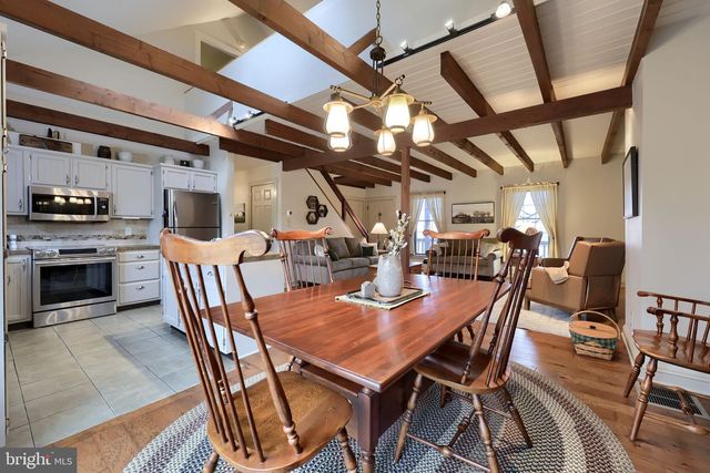 1521 W PENN GRANT RD, Lancaster, PA 17603