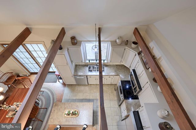 1521 W PENN GRANT RD, Lancaster, PA 17603