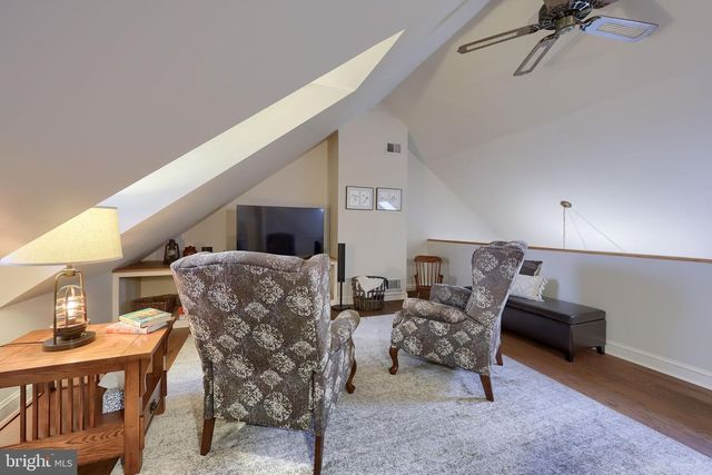 1521 W PENN GRANT RD, Lancaster, PA 17603