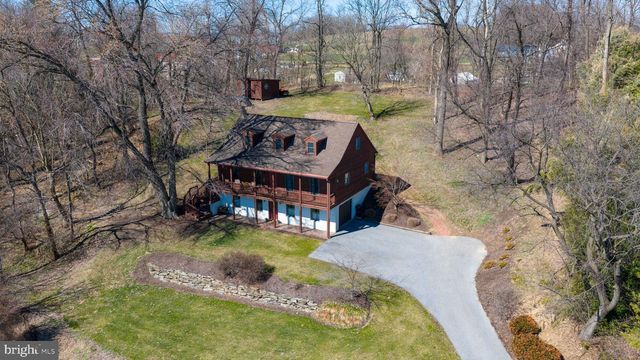 1521 W PENN GRANT RD, Lancaster, PA 17603