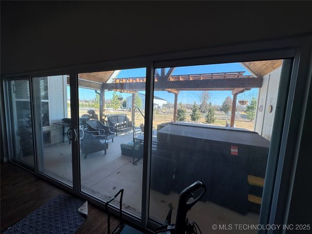 11895 S 4090 Road, Oologah, OK 74053