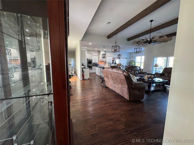 11895 S 4090 Road, Oologah, OK 74053