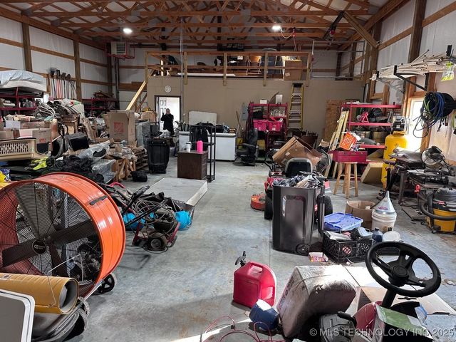 11895 S 4090 Road, Oologah, OK 74053