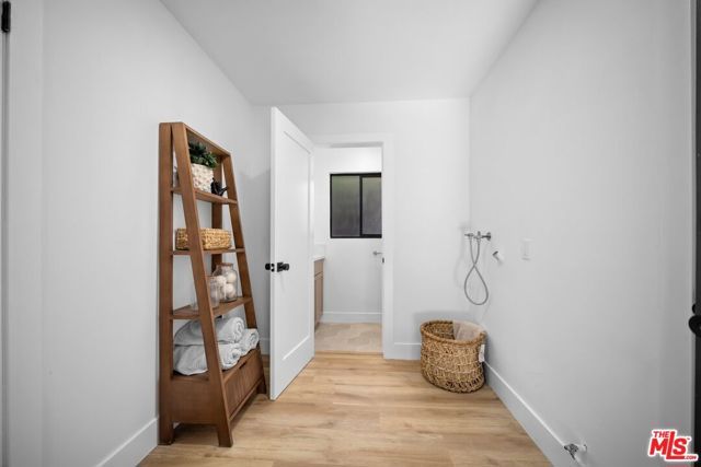 923 Larker Avenue, Los Angeles, CA 90042