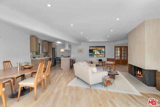 923 Larker Avenue, Los Angeles, CA 90042