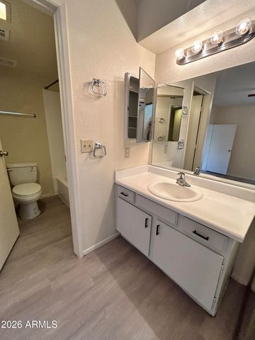 154 W 5TH Street 150, Tempe, AZ 85281