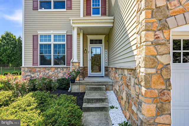 7 TRANSOM CT, Mount Laurel, NJ 08054