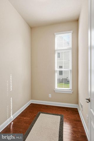 7 TRANSOM CT, Mount Laurel, NJ 08054