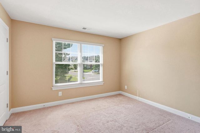 7 TRANSOM CT, Mount Laurel, NJ 08054