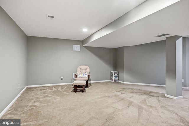 7 TRANSOM CT, Mount Laurel, NJ 08054