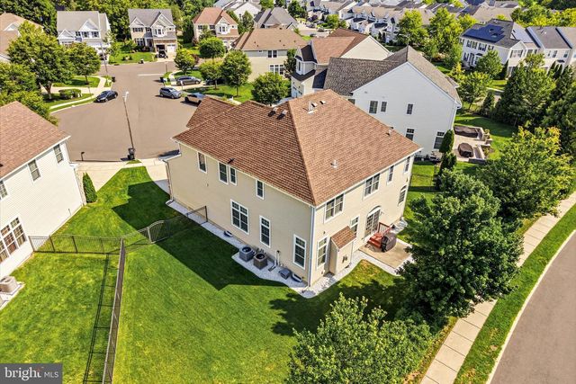 7 TRANSOM CT, Mount Laurel, NJ 08054