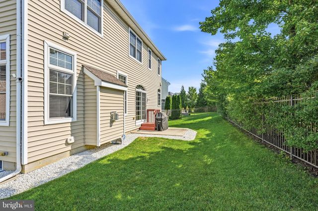 7 TRANSOM CT, Mount Laurel, NJ 08054