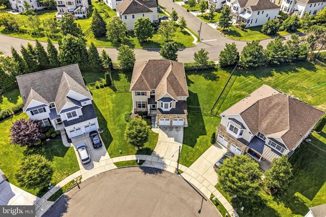 7 TRANSOM CT, Mount Laurel, NJ 08054