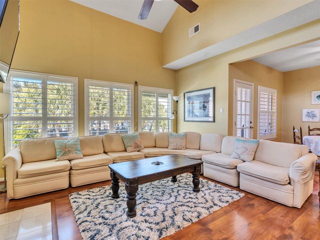 16627 Bayfront Drive, Jamaica Beach, TX 77554