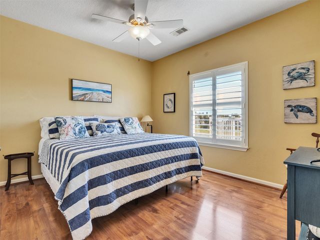 16627 Bayfront Drive, Jamaica Beach, TX 77554