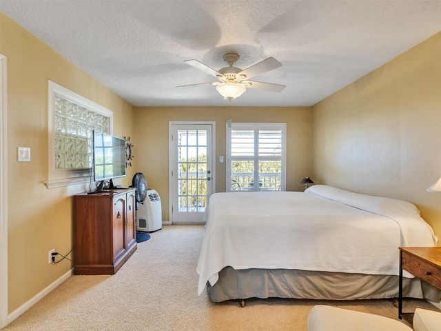 16627 Bayfront Drive, Jamaica Beach, TX 77554