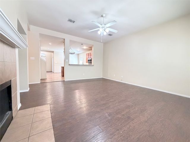 1910 Pin Oak Lane, Dallas, TX 75253