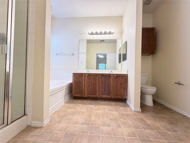 1910 Pin Oak Lane, Dallas, TX 75253