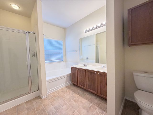 1910 Pin Oak Lane, Dallas, TX 75253