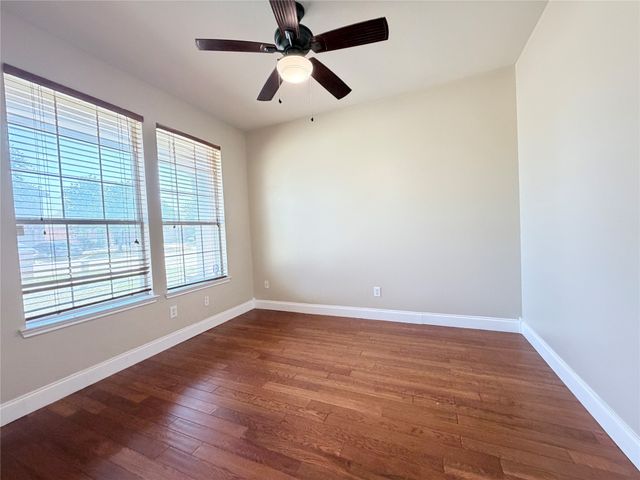1910 Pin Oak Lane, Dallas, TX 75253