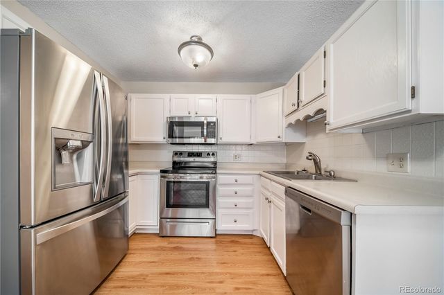 3022 S Wheeling Way 112, Aurora, CO 80014