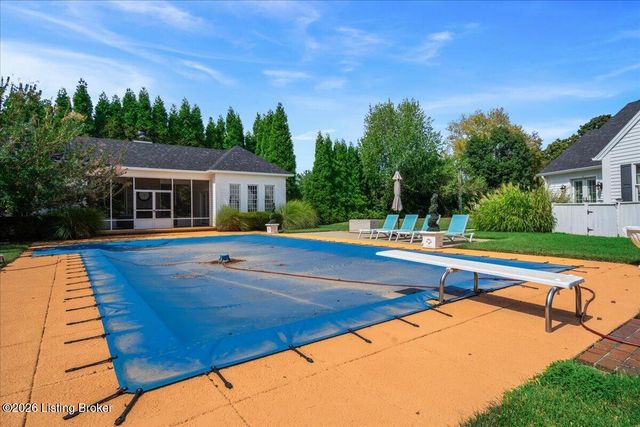 2 Stone Creek Park, Owensboro, KY 42303