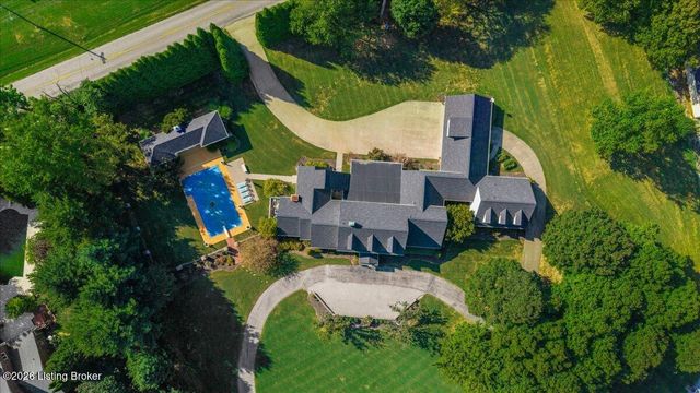 2 Stone Creek Park, Owensboro, KY 42303