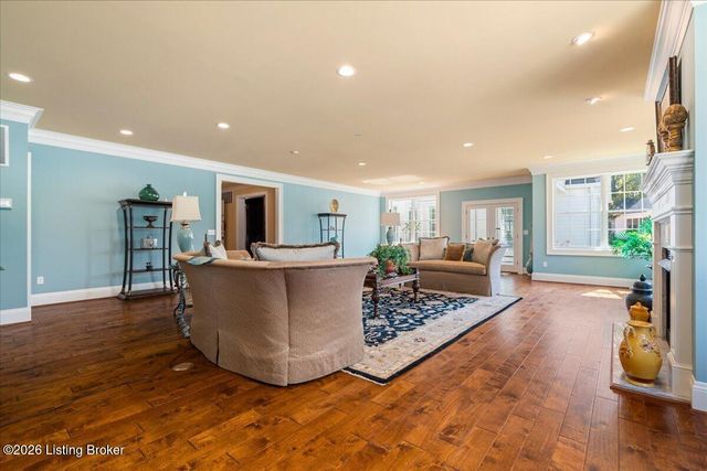 2 Stone Creek Park, Owensboro, KY 42303